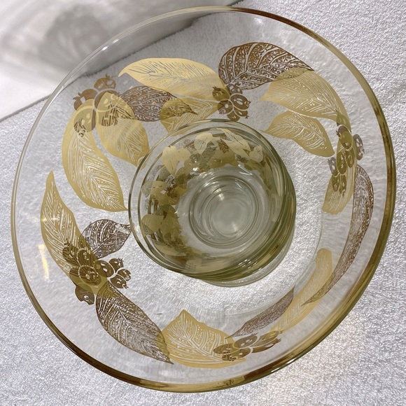 Vintage MCM Gold Leaf Large Glass Salad Bowl With 4 Matching Small Bowls - Picture 16 of 16